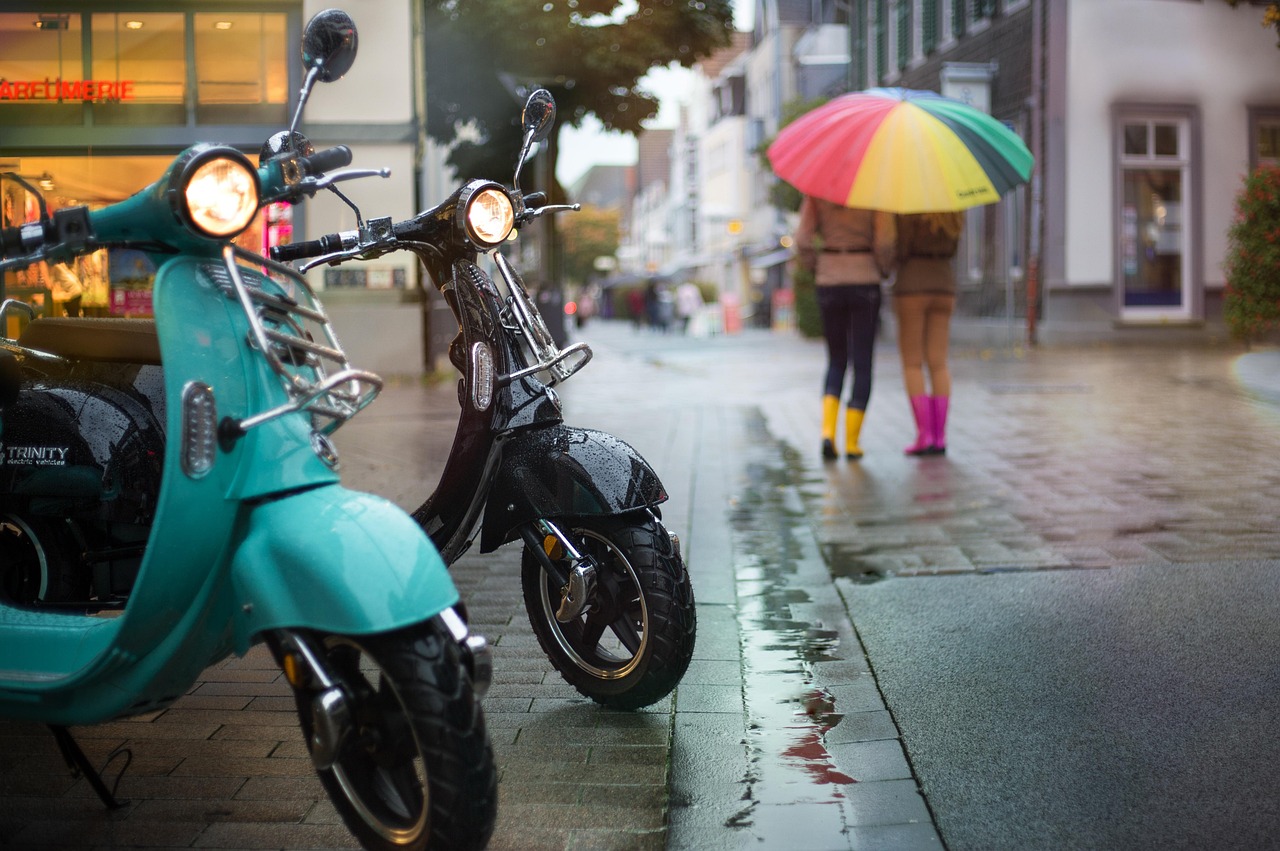 Segway Ninebot Max G3 vs. NIU KQi3 300X: Unveiling the Best Electric Scooter for Your Urban Commute